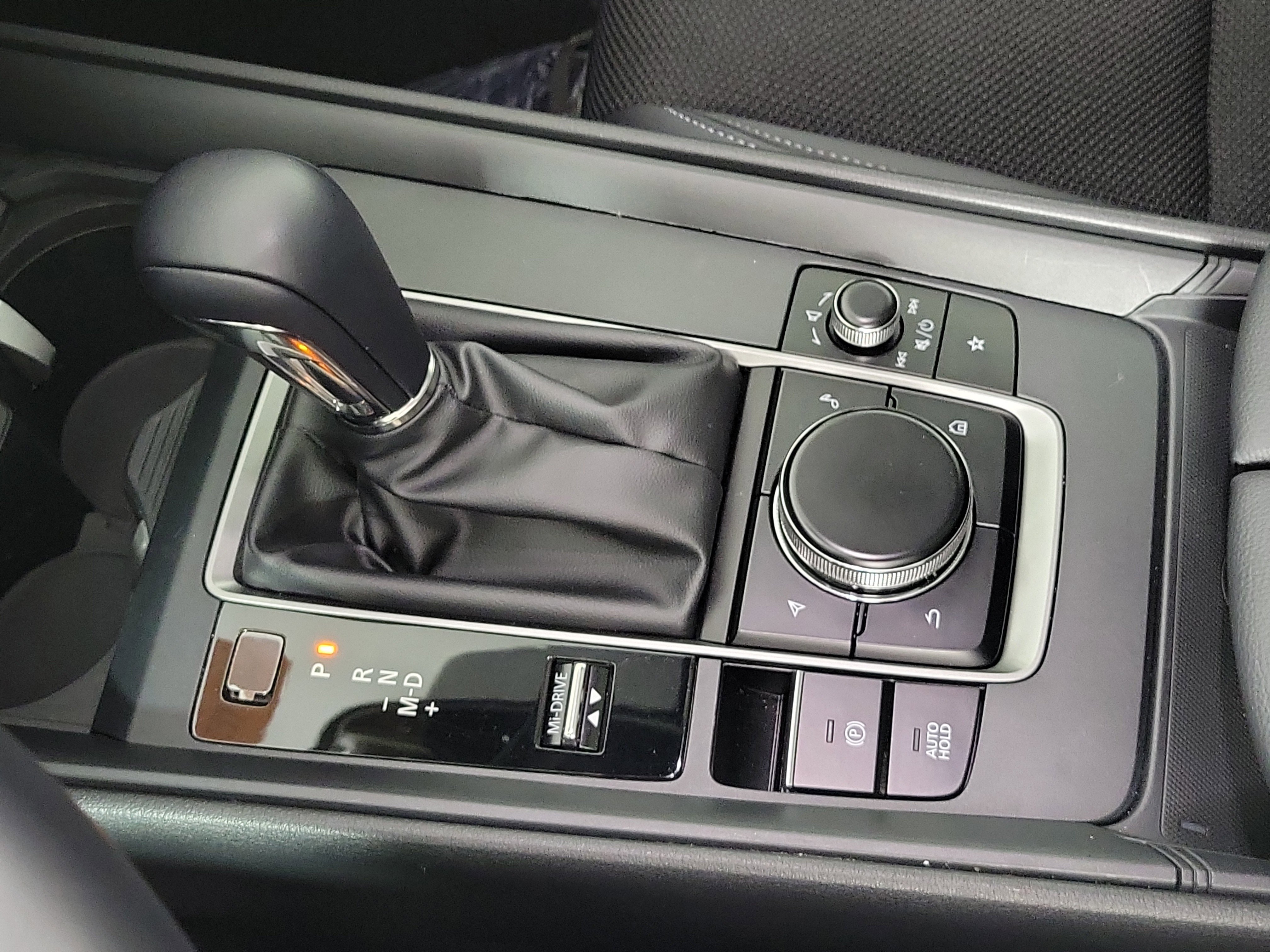 Certified 2025 MAZDA CX-50 AWD 2.5 S w/ Weather Package image 24