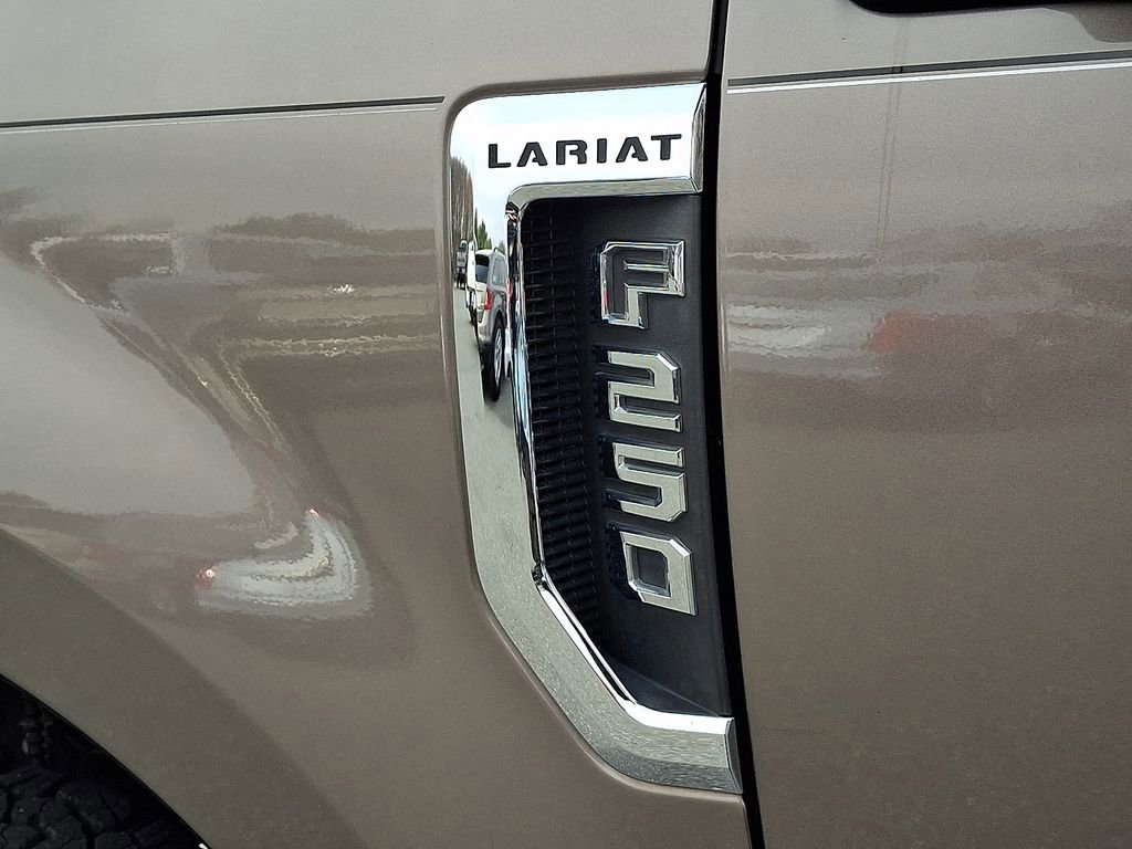 Used 2019 Ford F250 Lariat w/ Lariat Ultimate Package image 33