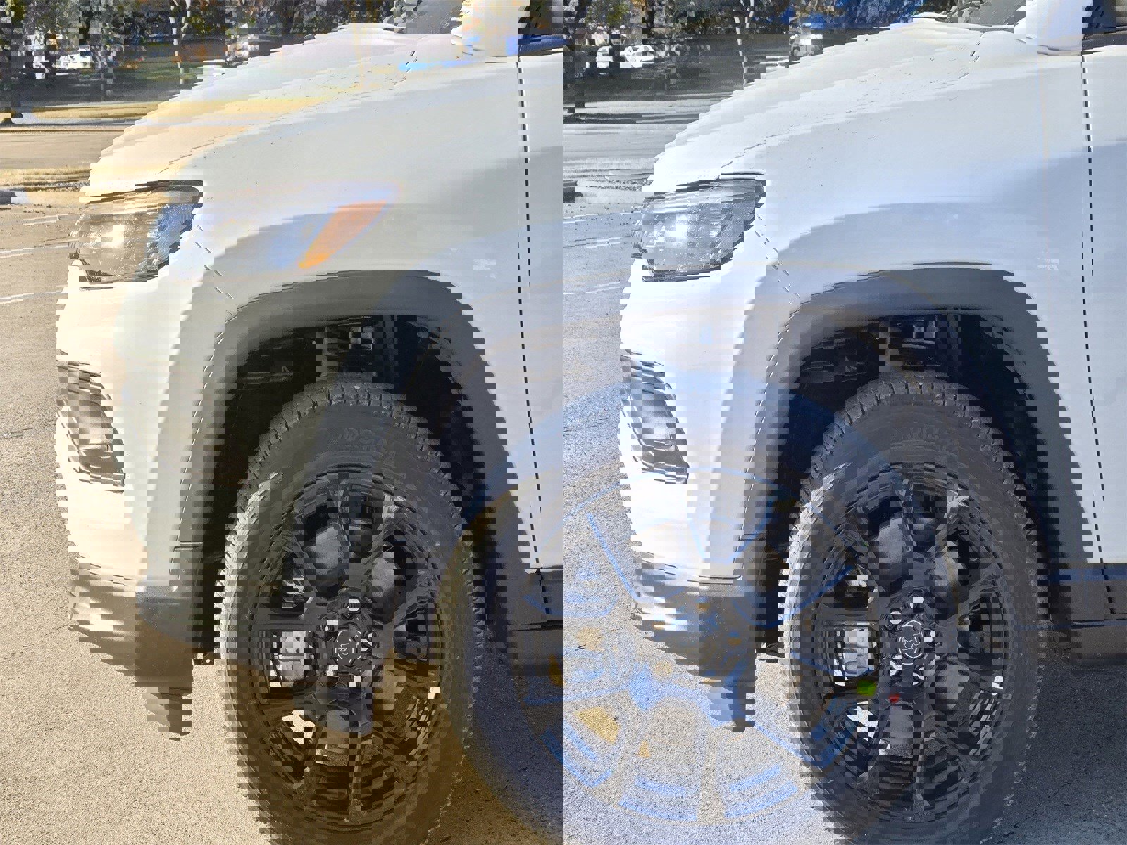 New 2026 Jeep Compass Latitude image 9