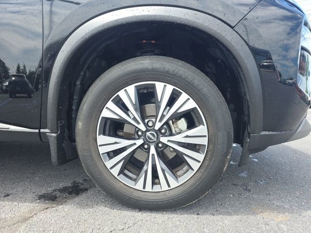 Certified 2023 Nissan Rogue SV AWD/4WD image 10