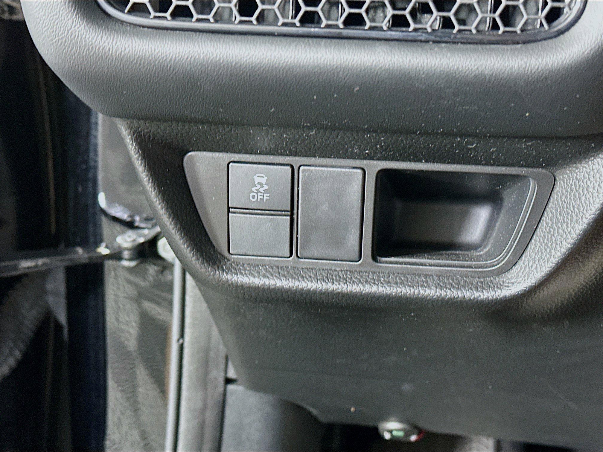 Used 2023 Honda HR-V EX-L image 15