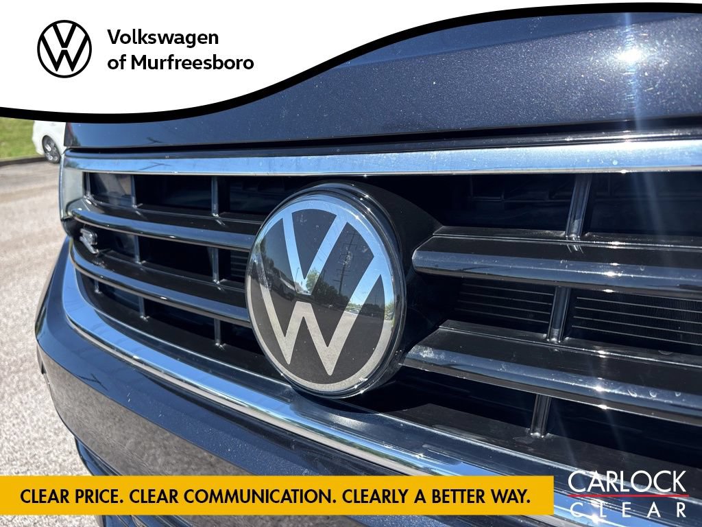 Used 2024 Volkswagen Tiguan SE R-Line FWD image 10