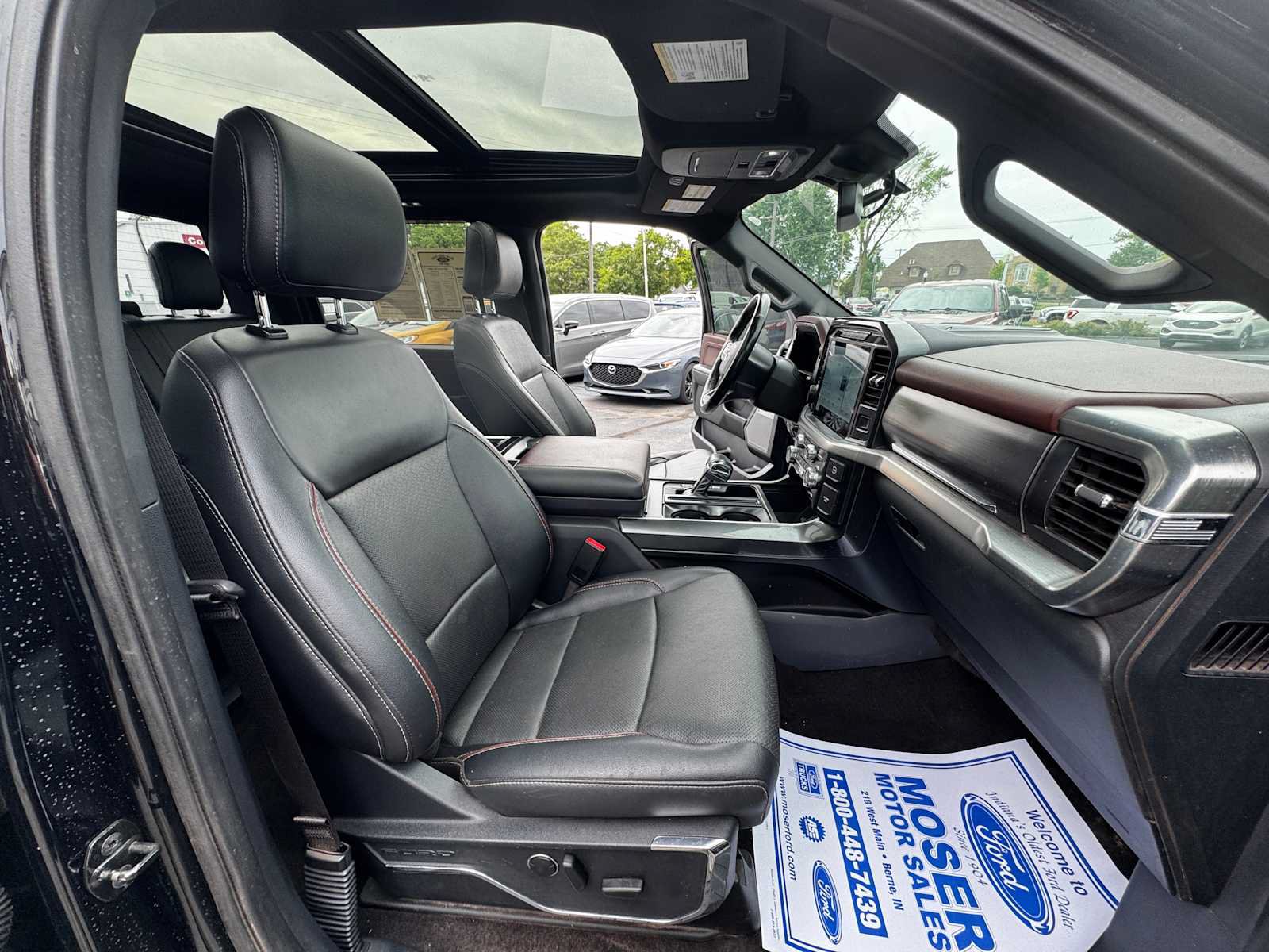 Used 2022 Ford F150 Lariat w/ Equipment Group 502A High AWD/4WD image 32