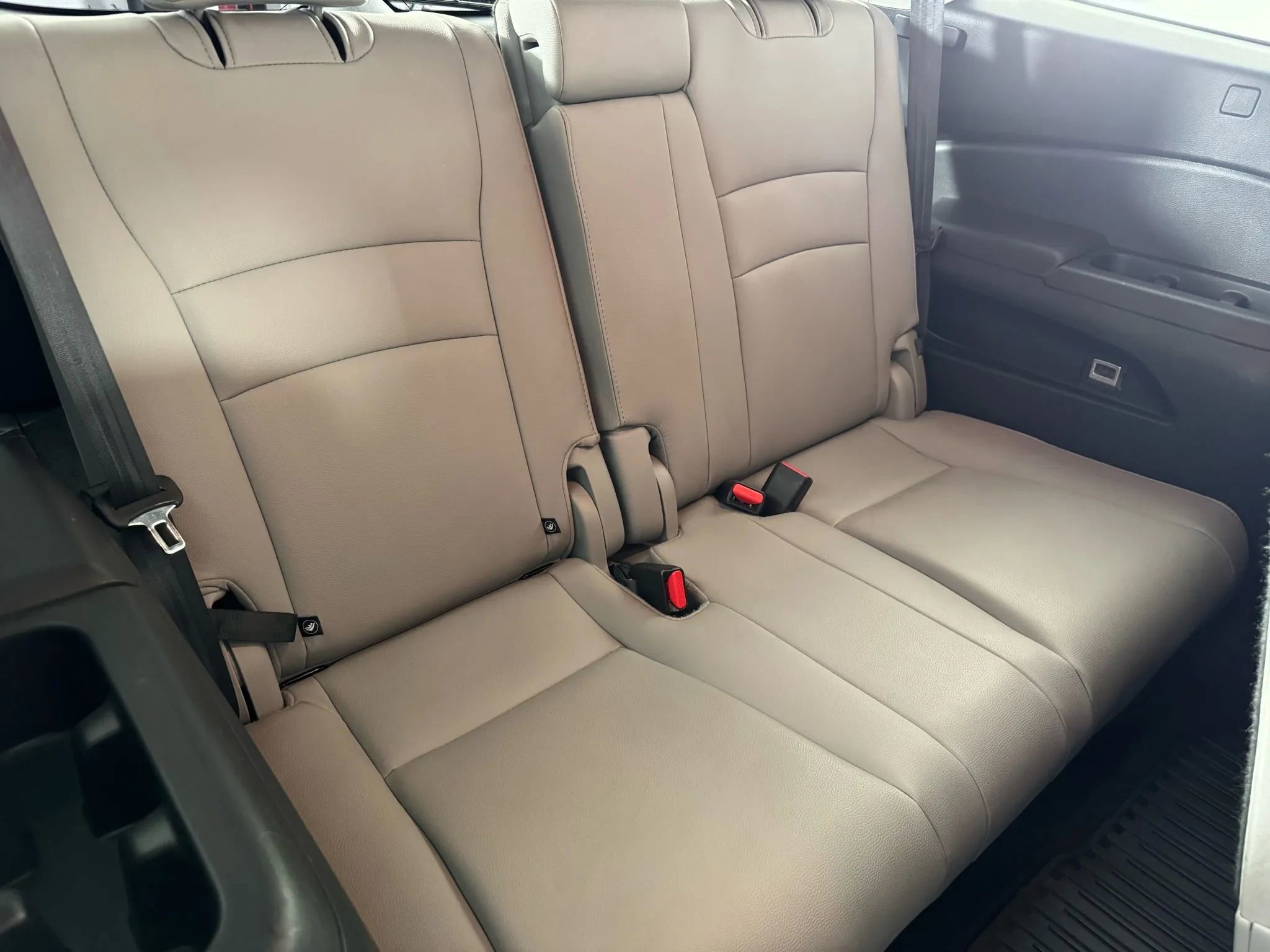 Used 2021 Honda Pilot Touring image 44