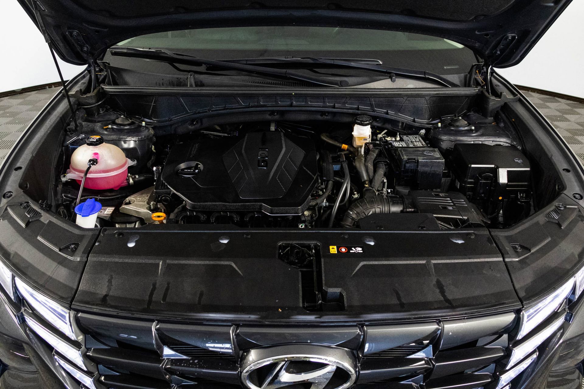 Used 2022 Hyundai Tucson SE image 45