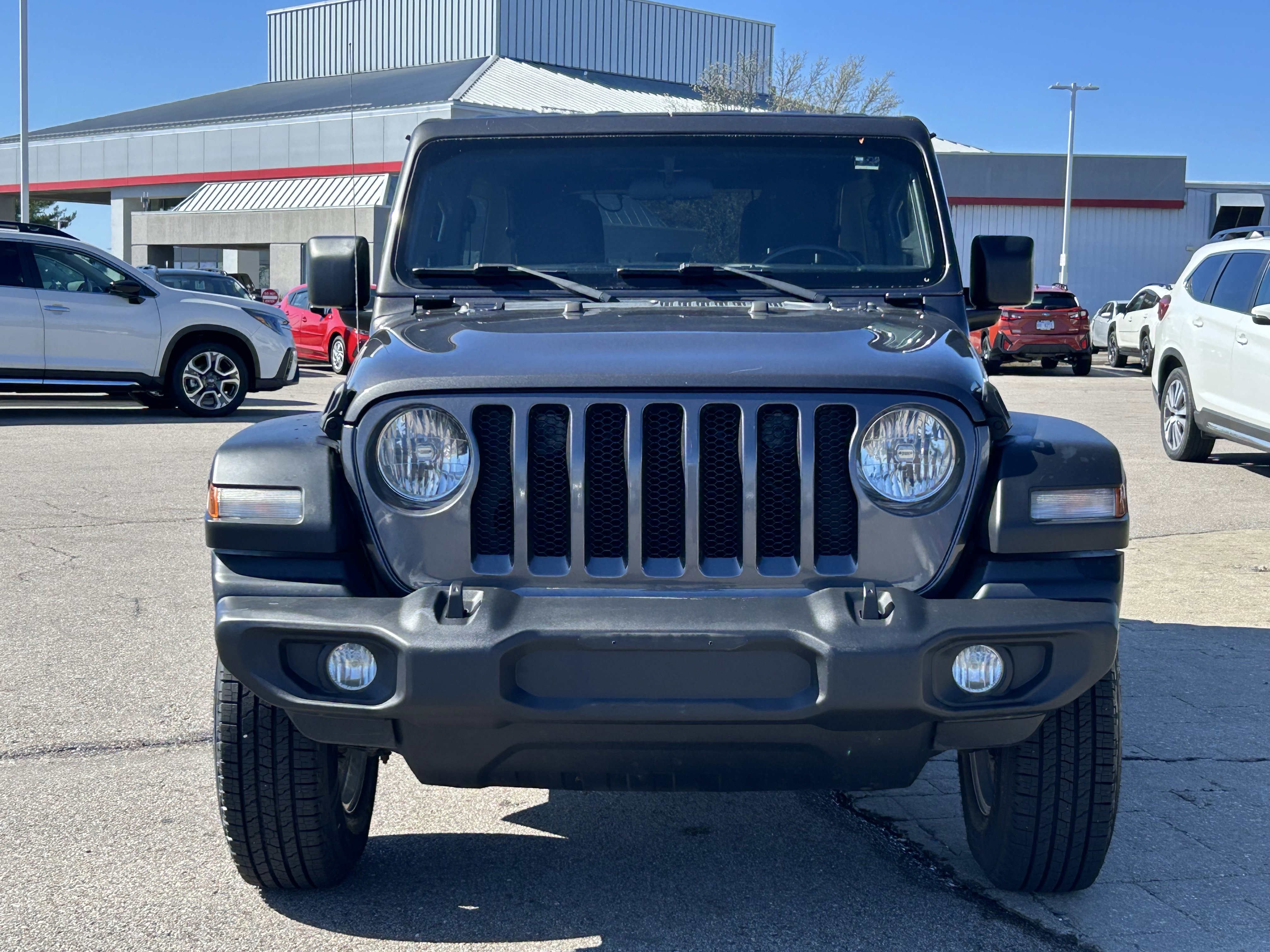 Used 2020 Jeep Wrangler Unlimited Sport S image 2