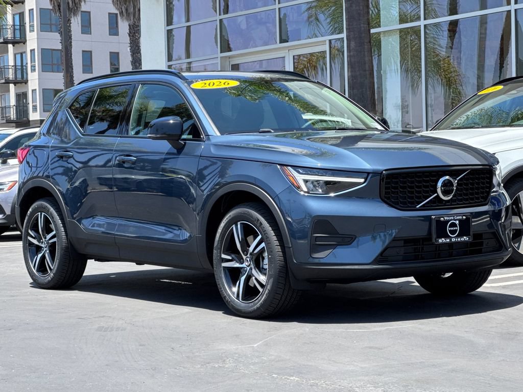 New 2026 Volvo XC40 B5 Core w/ Protection Package Premier AWD/4WD image 7