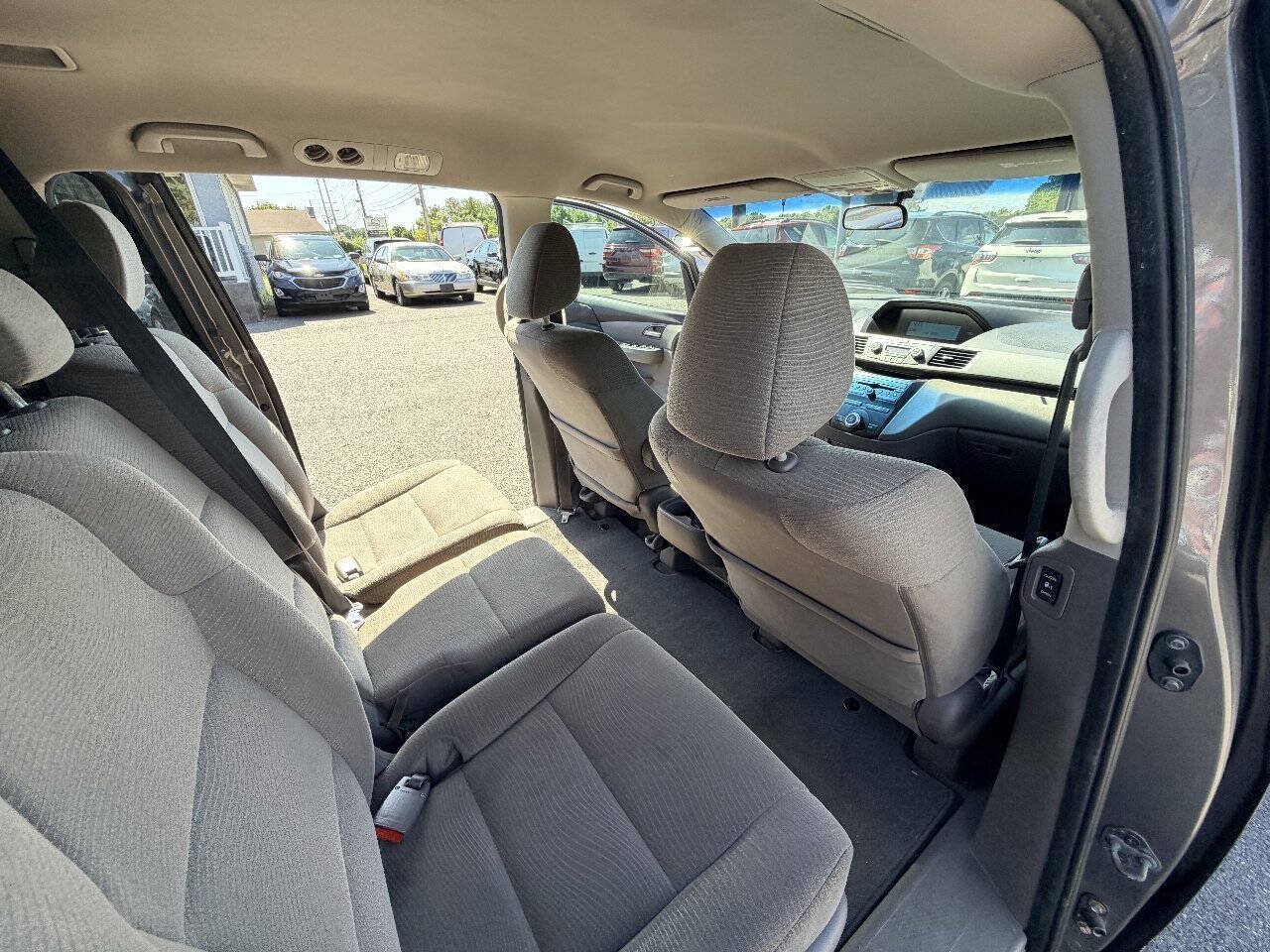 Used 2011 Honda Odyssey EX image 42