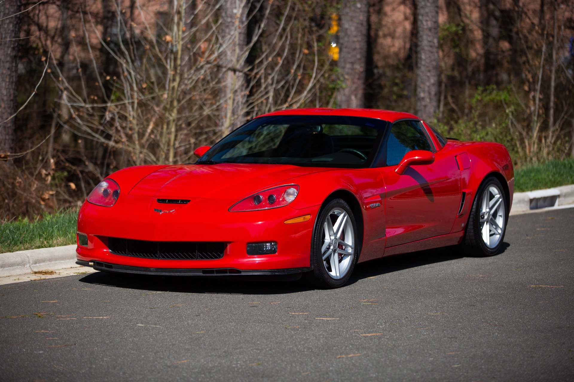 Used 2007 Chevrolet Corvette Z06 w/ Preferred Equipment Group RWD image 3