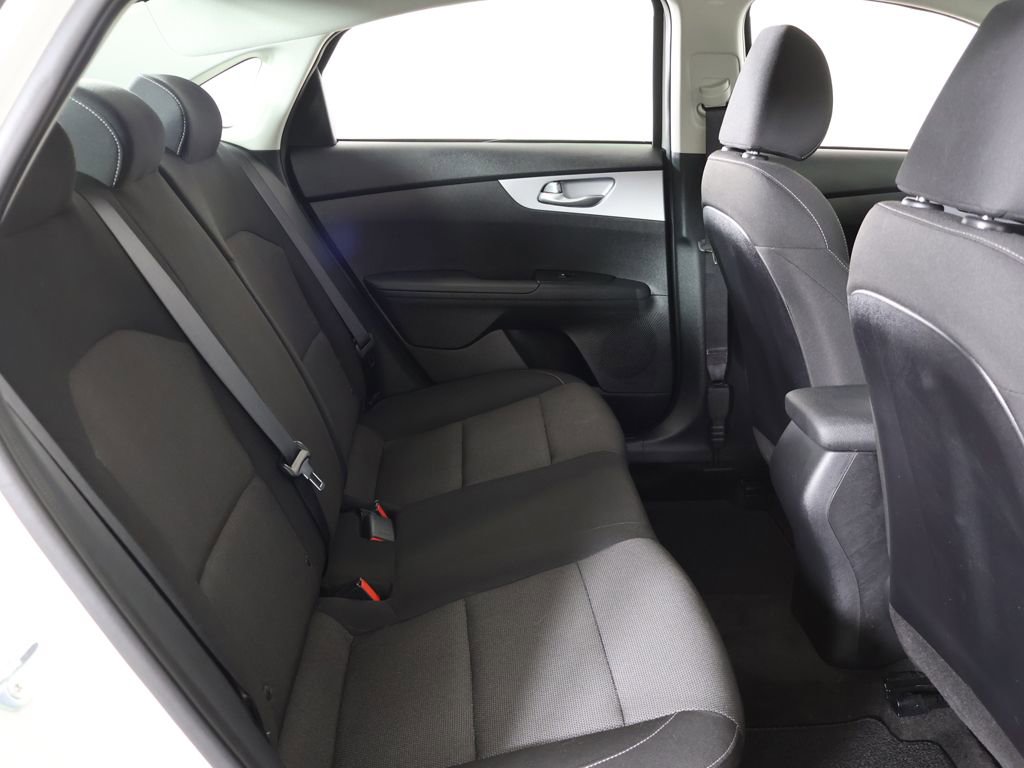 Certified 2024 Kia Forte LXS image 31