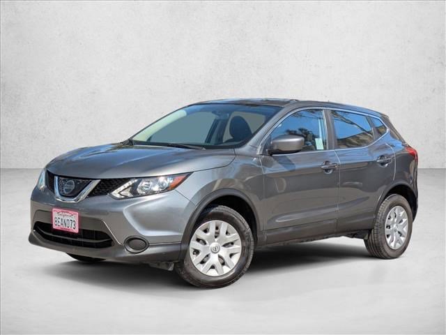 Used 2018 Nissan Rogue Sport S image 1