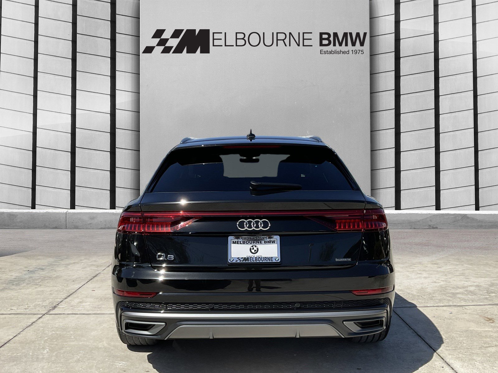 Used 2023 Audi Q8 Prestige image 5