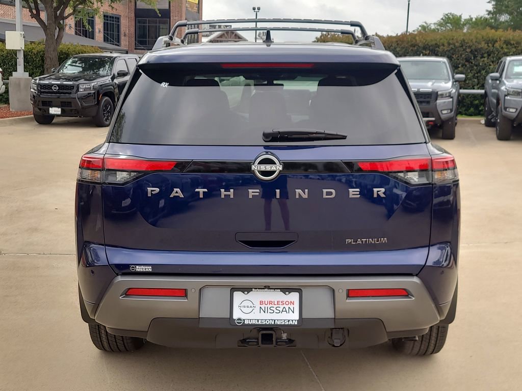 New 2026 Nissan Pathfinder Platinum FWD image 3