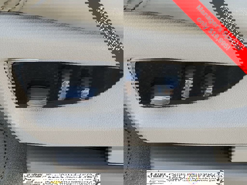 Certified 2016 Cadillac Escalade ESV Luxury image 37