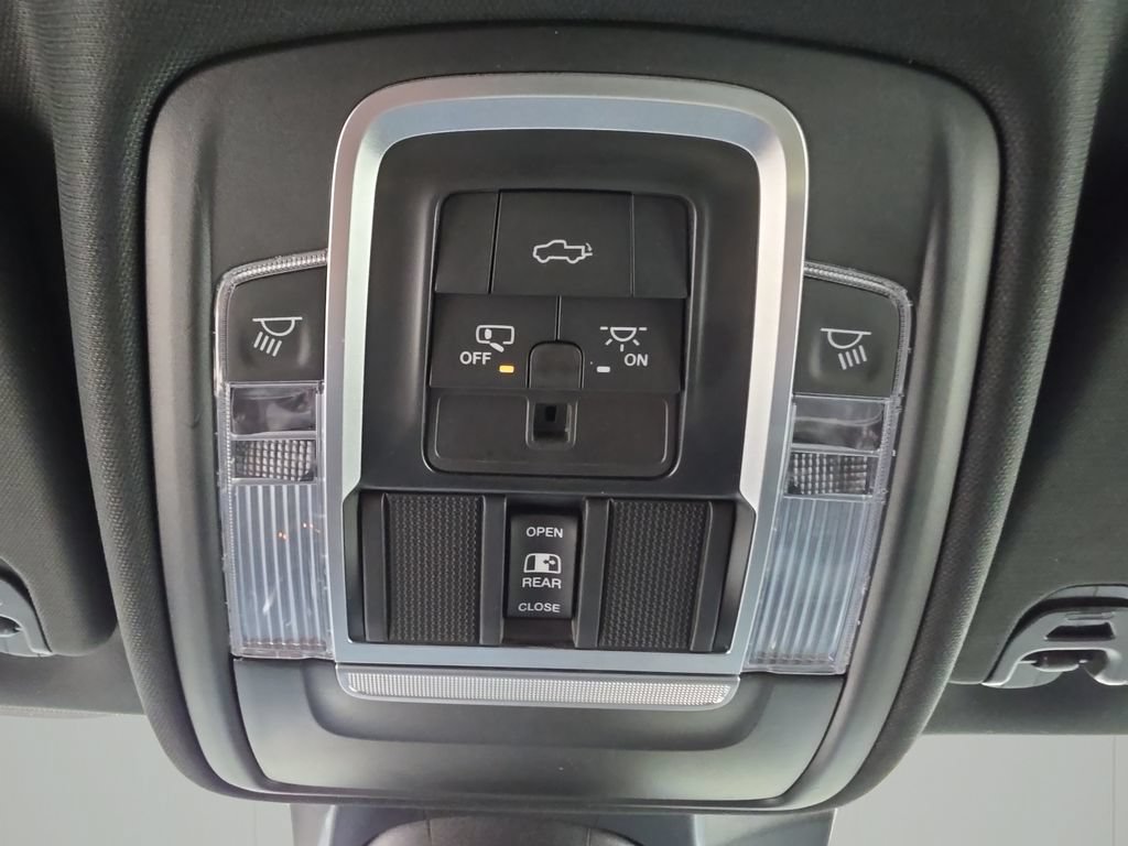 Used 2022 RAM 1500 Laramie w/ Sport Appearance Package AWD/4WD image 27