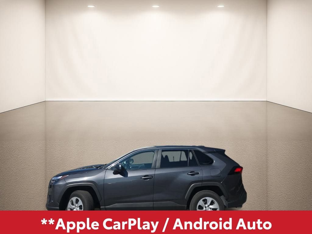 Used 2025 Toyota RAV4 LE image 3