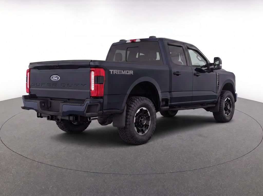 Used 2025 Ford F350 XLT w/ Black Appearance Package AWD/4WD image 9