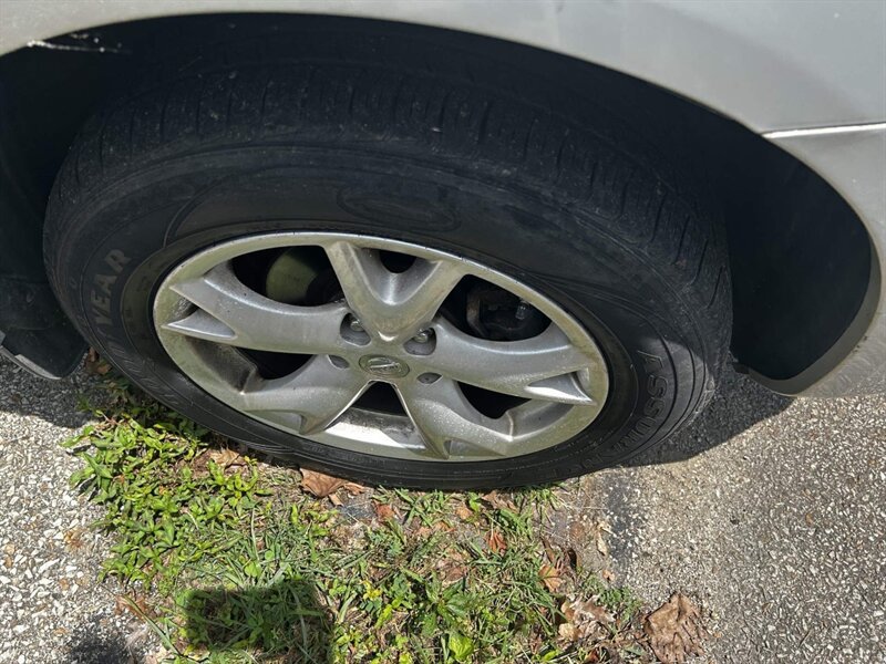 Used 2009 Nissan Rogue SL w/ Premium Pkg AWD/4WD image 19