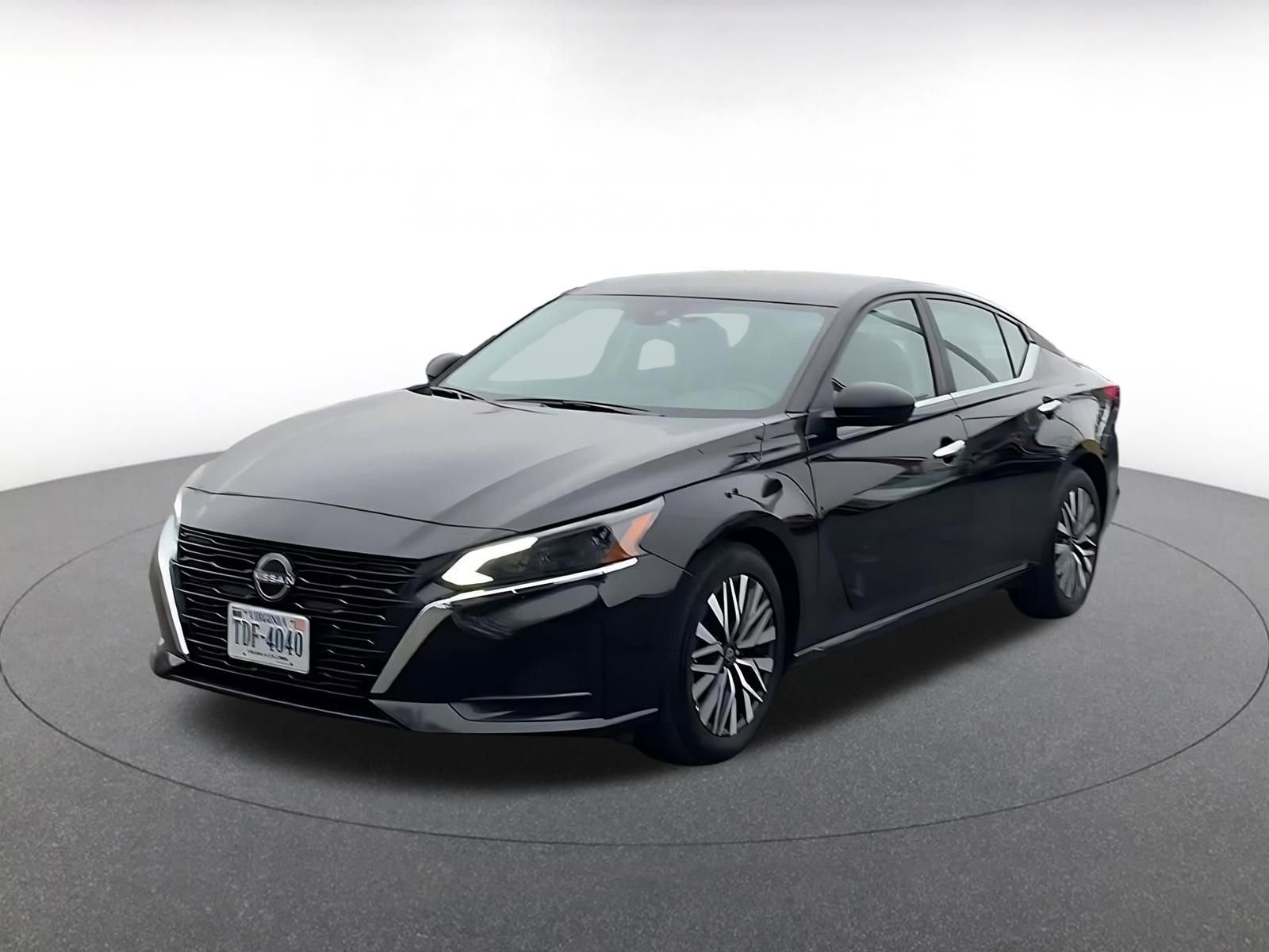 Used 2025 Nissan Altima 2.5 SV image 7