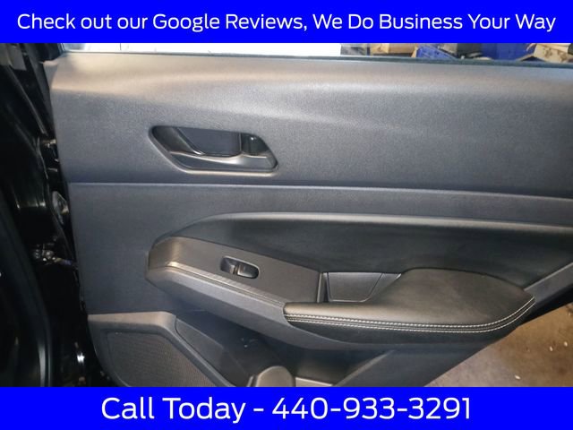 Used 2025 Nissan Altima 2.5 SV FWD image 38
