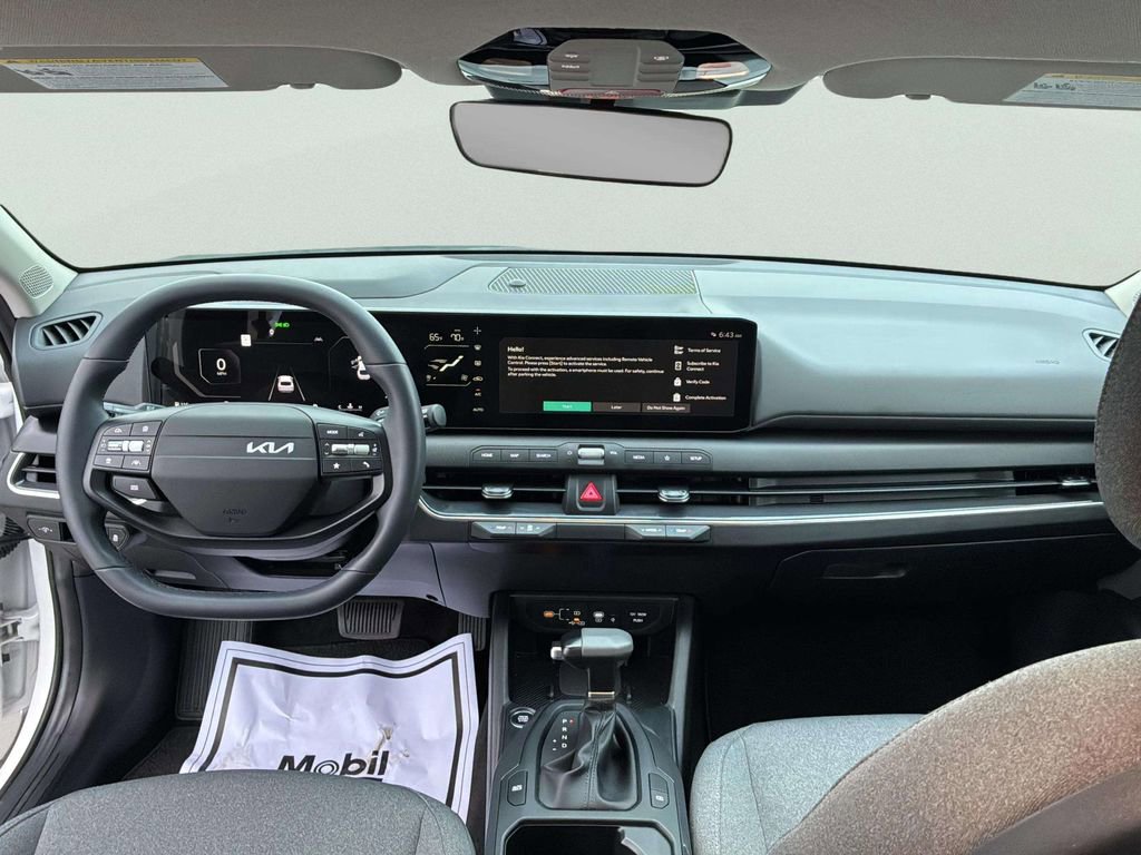 Certified 2025 Kia K4 EX FWD image 30