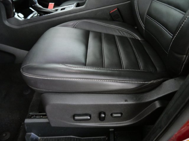 Certified 2019 Ford Escape Titanium AWD/4WD image 15