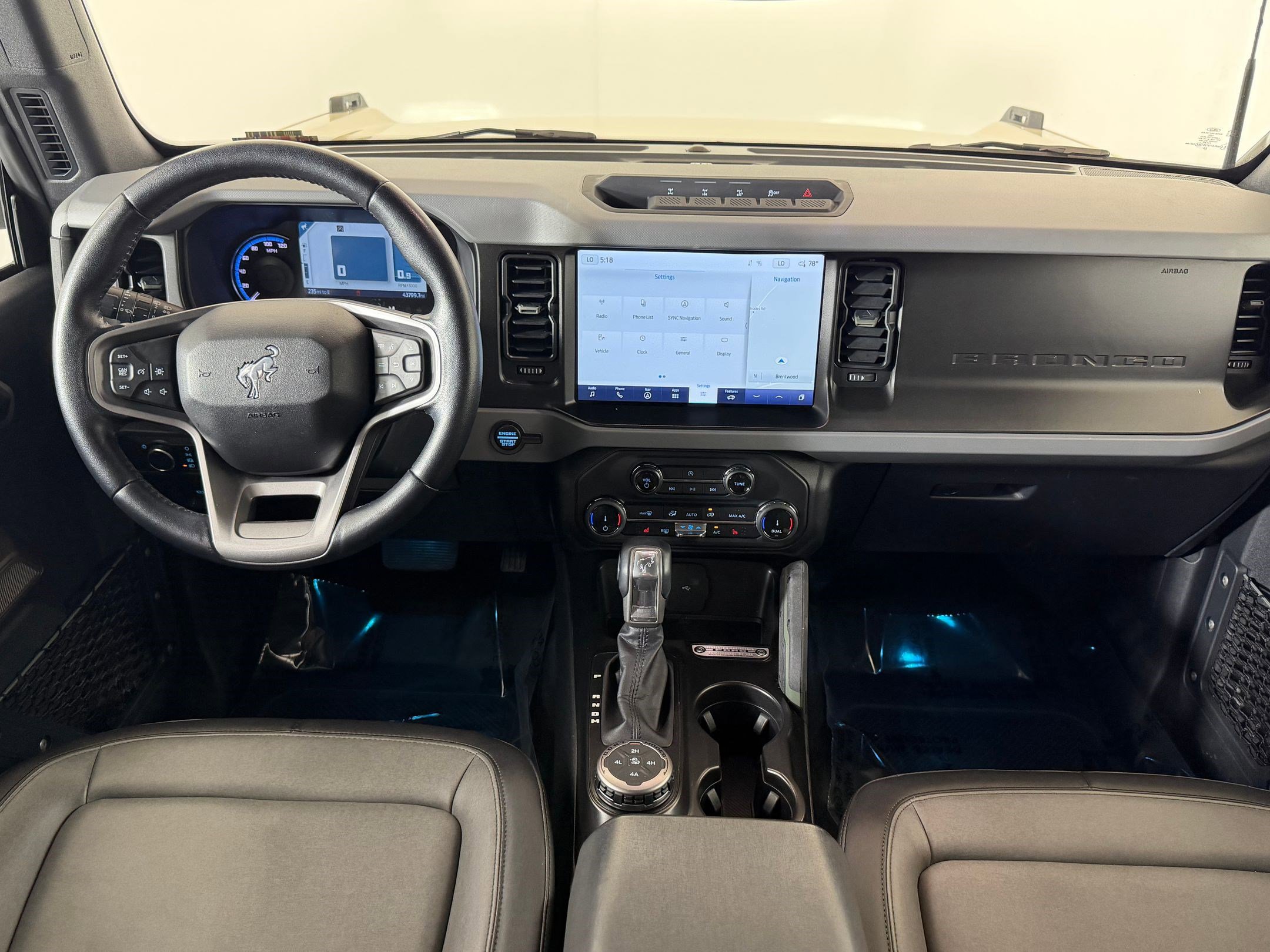 Used 2022 Ford Bronco Everglades AWD/4WD image 25