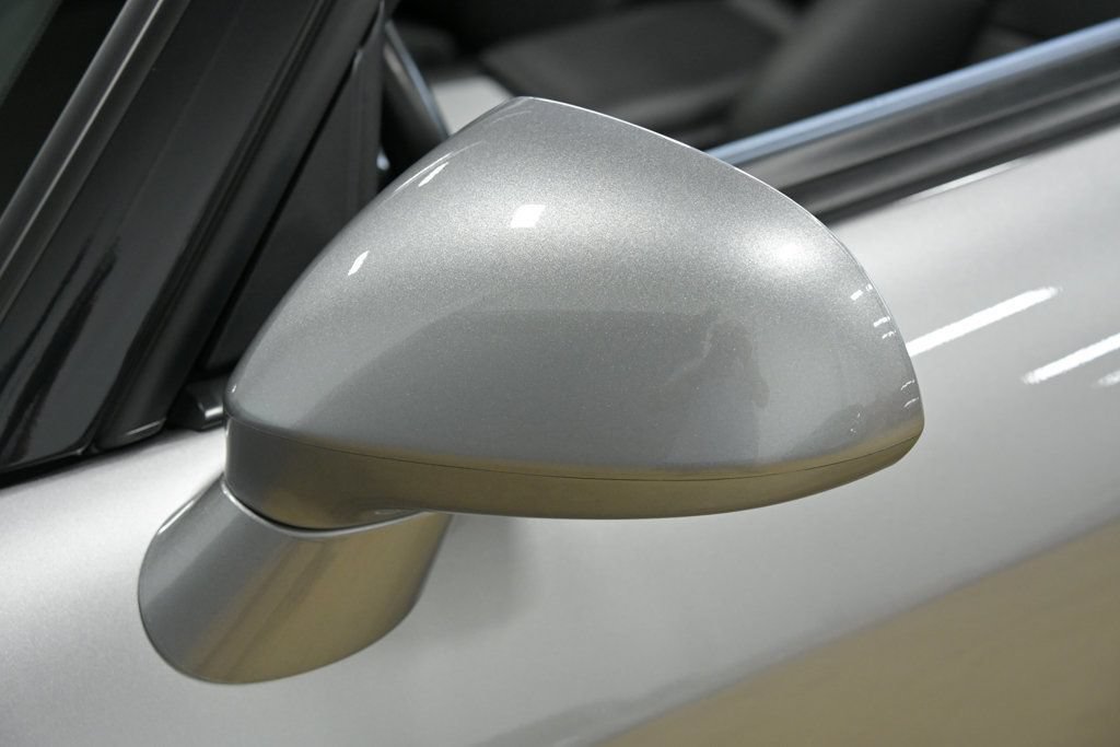 Used 2005 Honda S2000 image 42