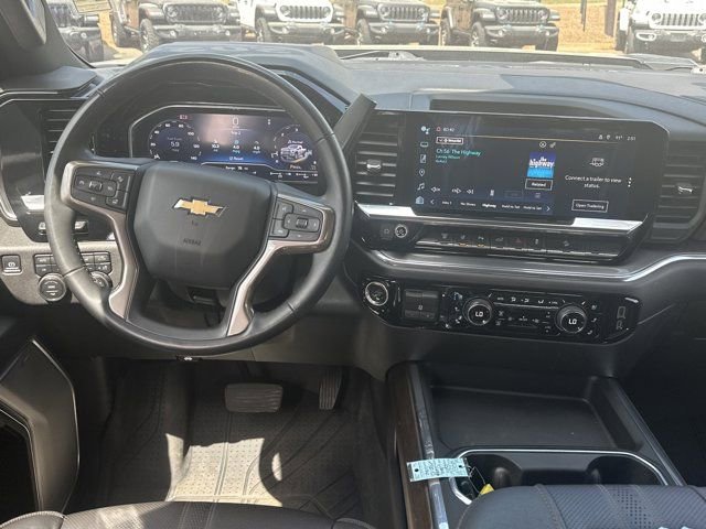 Used 2024 Chevrolet Silverado 2500 High Country w/ High Country Premium Package AWD/4WD image 29