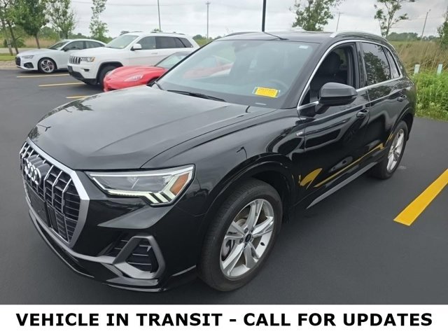 Used 2023 Audi Q3 2.0T Premium Plus w/ Premium Plus Package AWD/4WD image 1