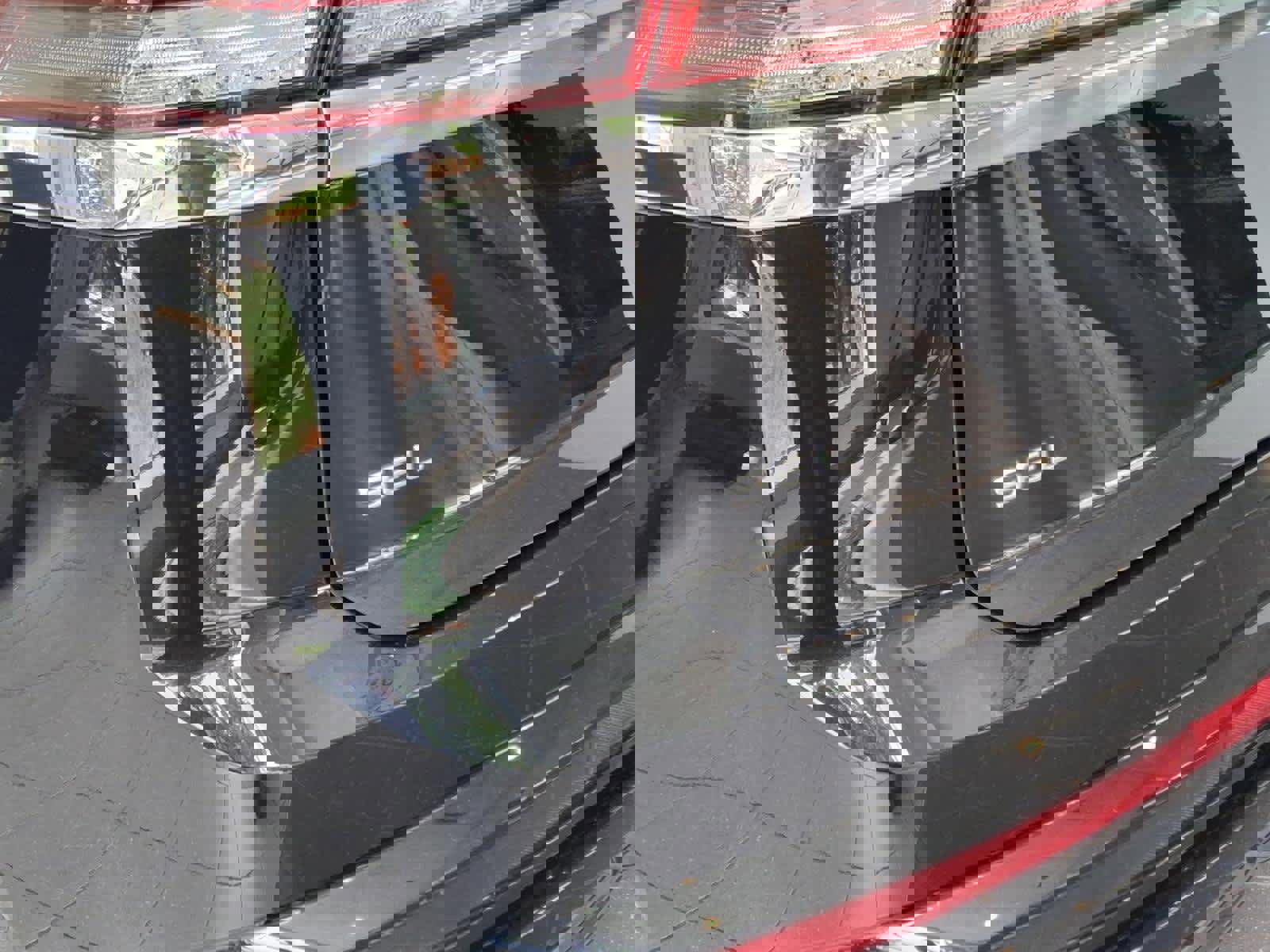 New 2026 Volkswagen Atlas Cross Sport SEL Premium R-Line image 13