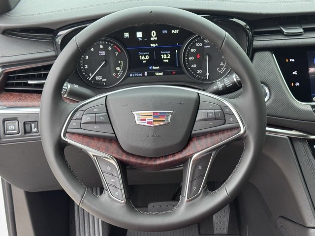 New 2026 Cadillac XT5 Premium Luxury w/ LPO, Floor Liner Package image 22