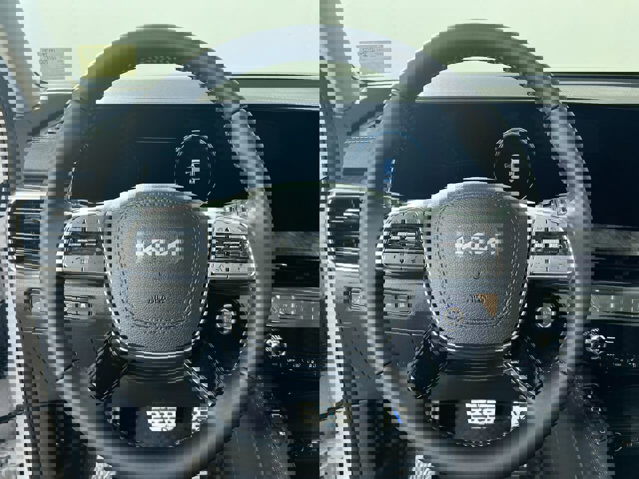 Certified 2024 Kia Telluride SX image 15