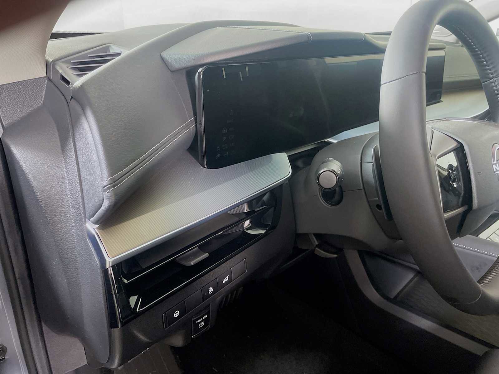Used 2025 Nissan Murano SL w/ Cargo Package image 8