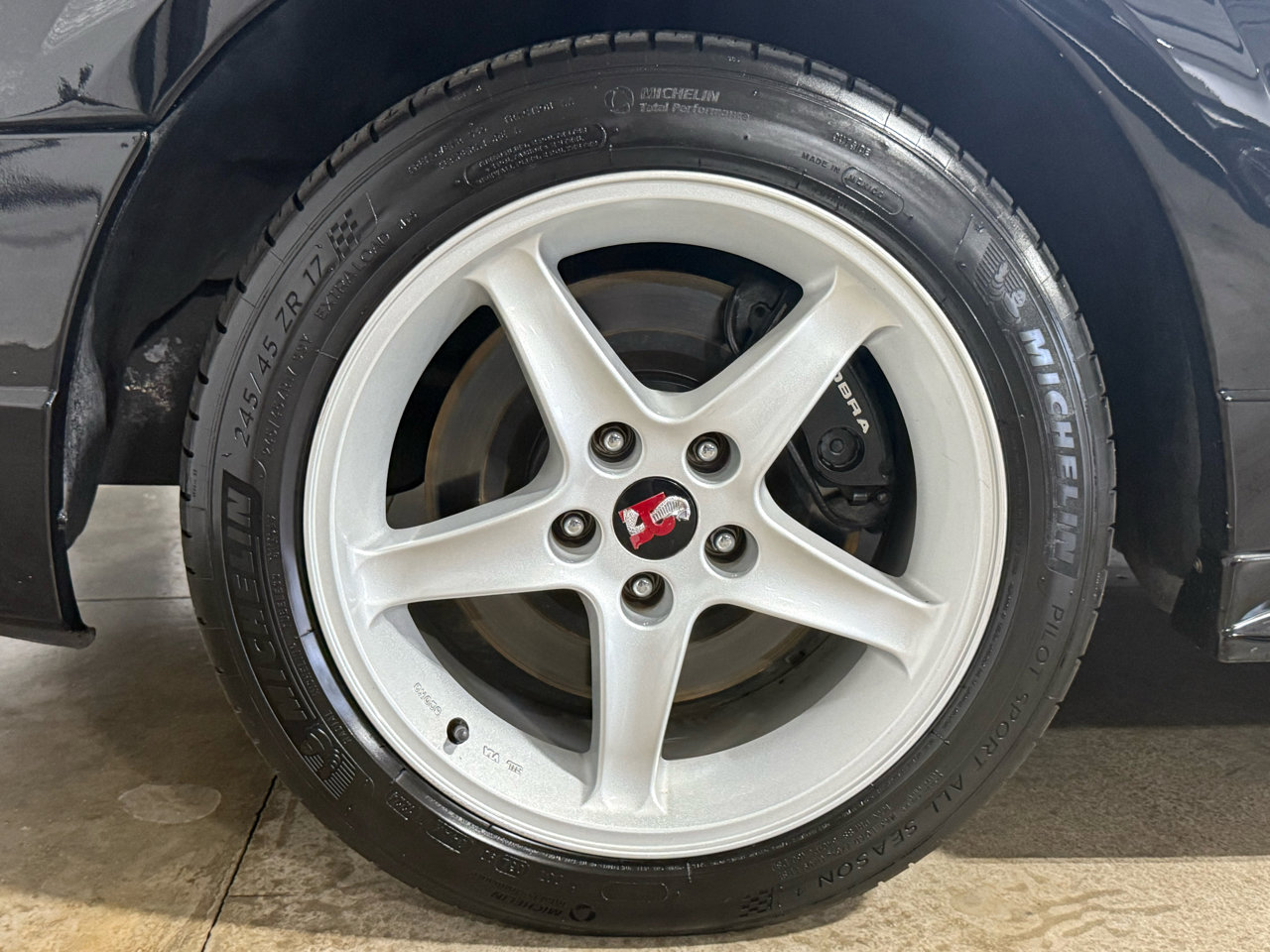 Used 2001 Ford Mustang Cobra image 30