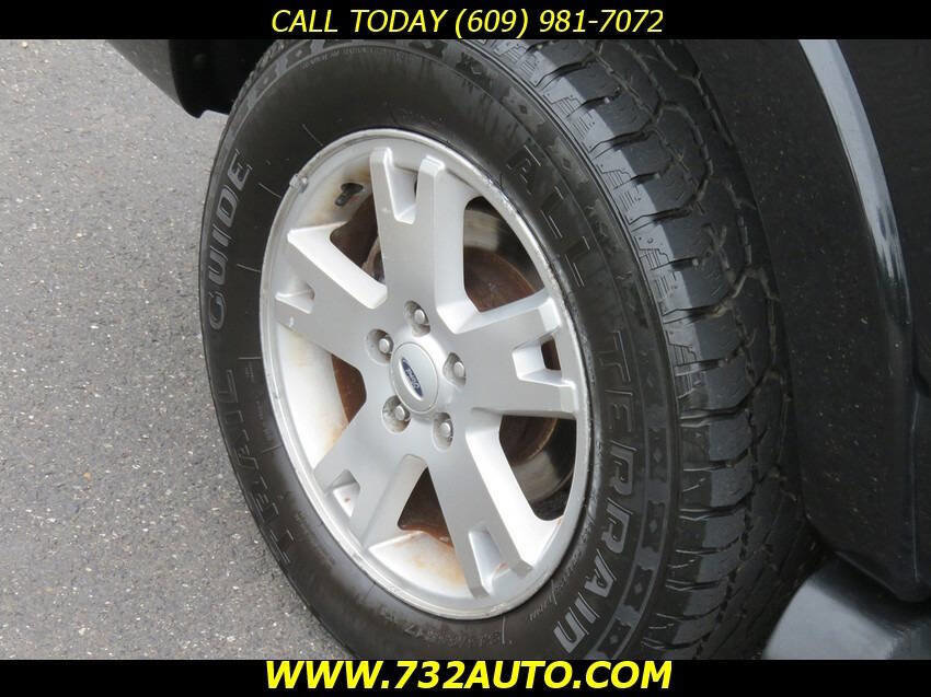 Used 2009 Ford Explorer XLT AWD/4WD image 27