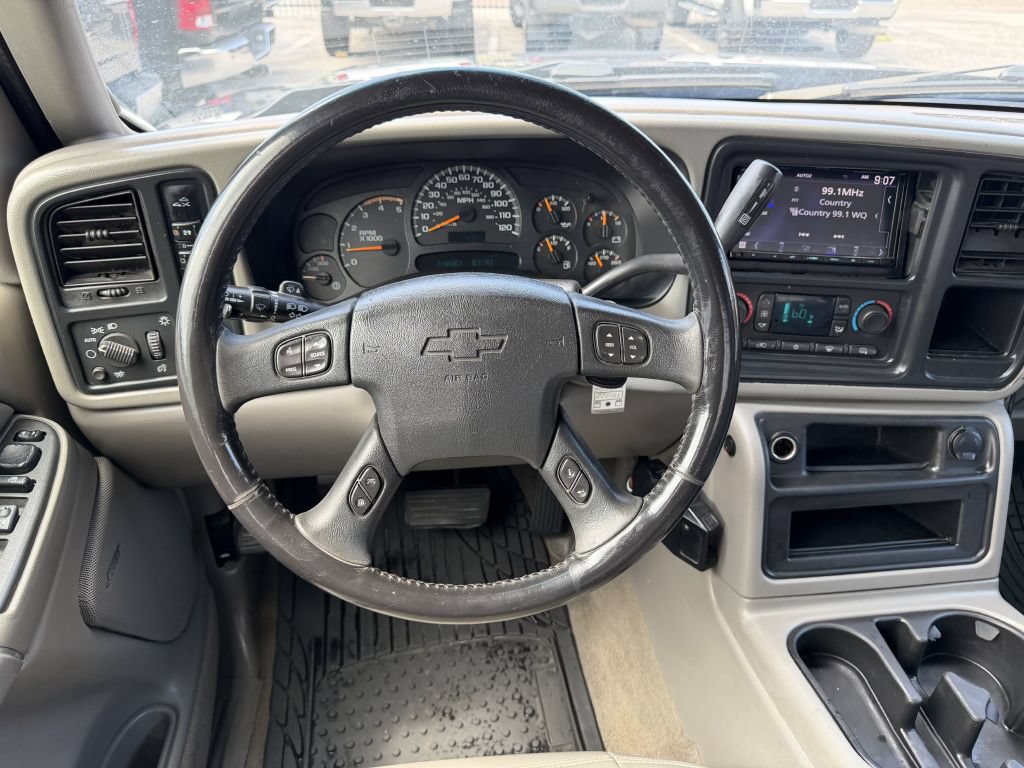 Used 2005 Chevrolet Silverado 2500 LT w/ Heavy-Duty Power Package AWD/4WD image 24