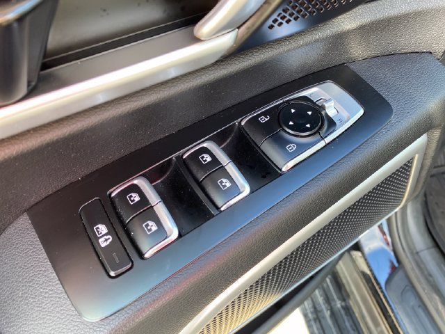 Used 2020 Kia Telluride S FWD image 18