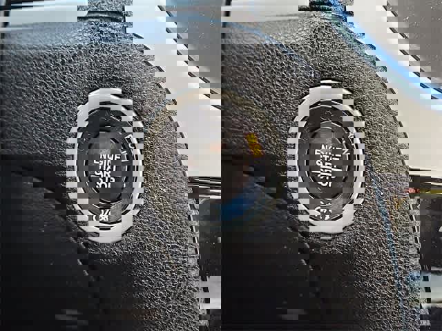 Used 2023 Chrysler 300 Touring w/ Sport Appearance Package image 22