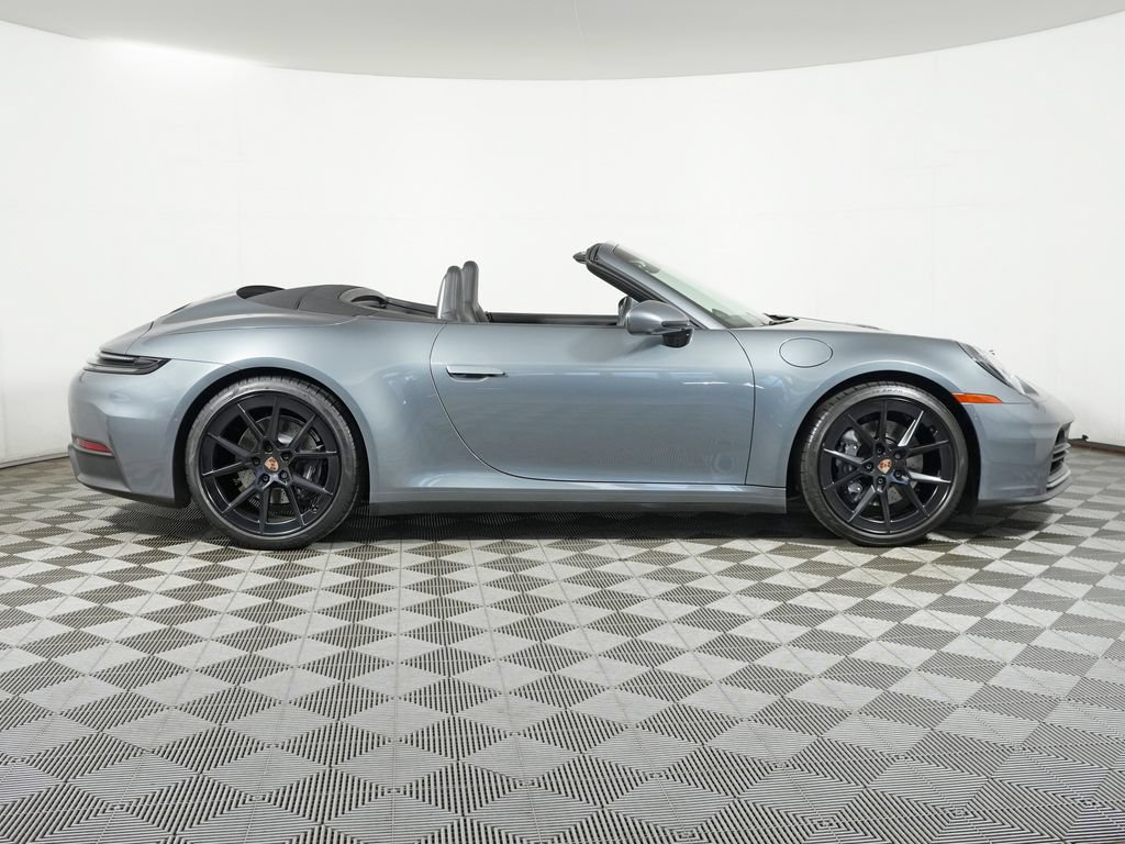Certified 2025 Porsche 911 Carrera RWD image 8