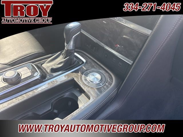 Used 2021 Nissan Armada Platinum w/ Captain's Chairs Package RWD image 32