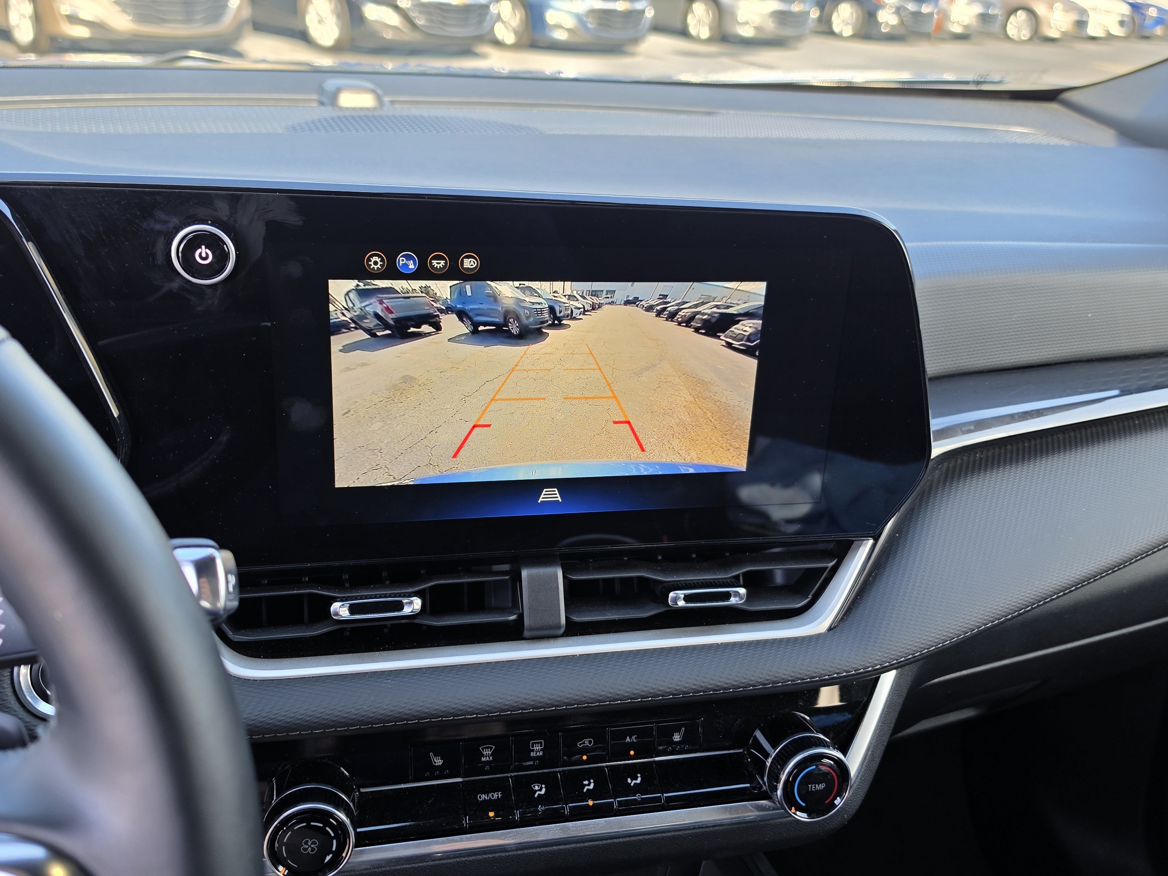 Certified 2026 Chevrolet Equinox LT FWD image 22