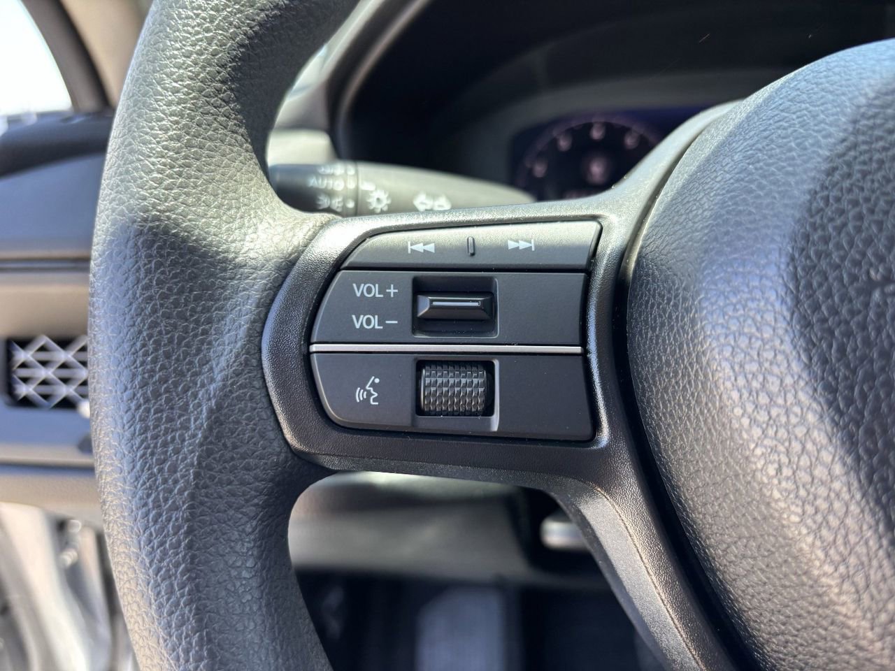 Certified 2024 Honda Accord EX image 26