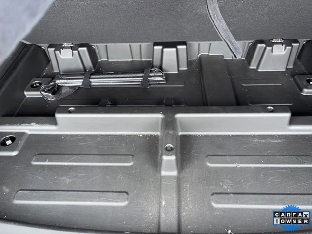 Used 2023 Chevrolet Suburban Z71 image 27