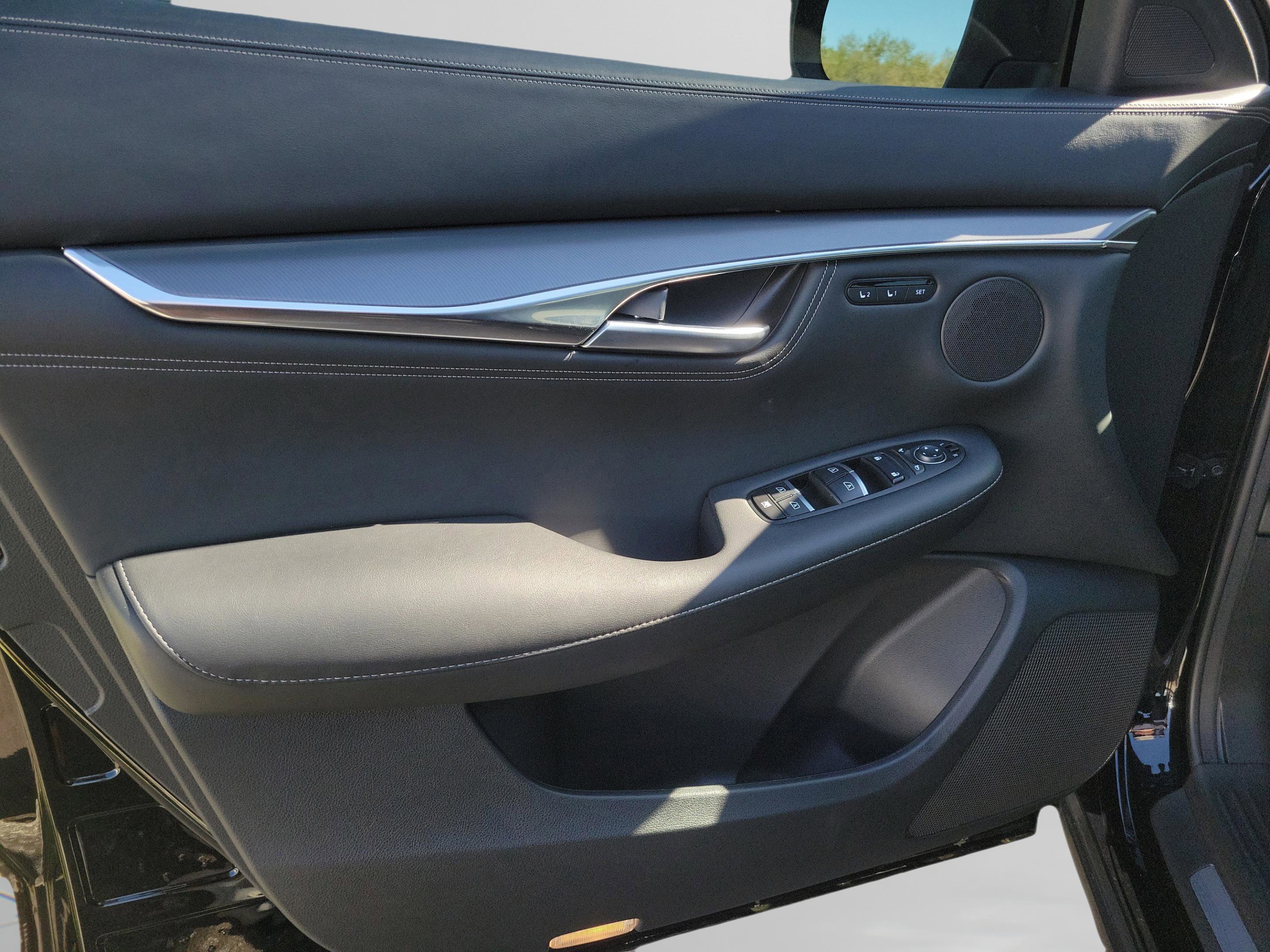 Certified 2025 INFINITI QX55 Luxe w/ Cargo Package image 24