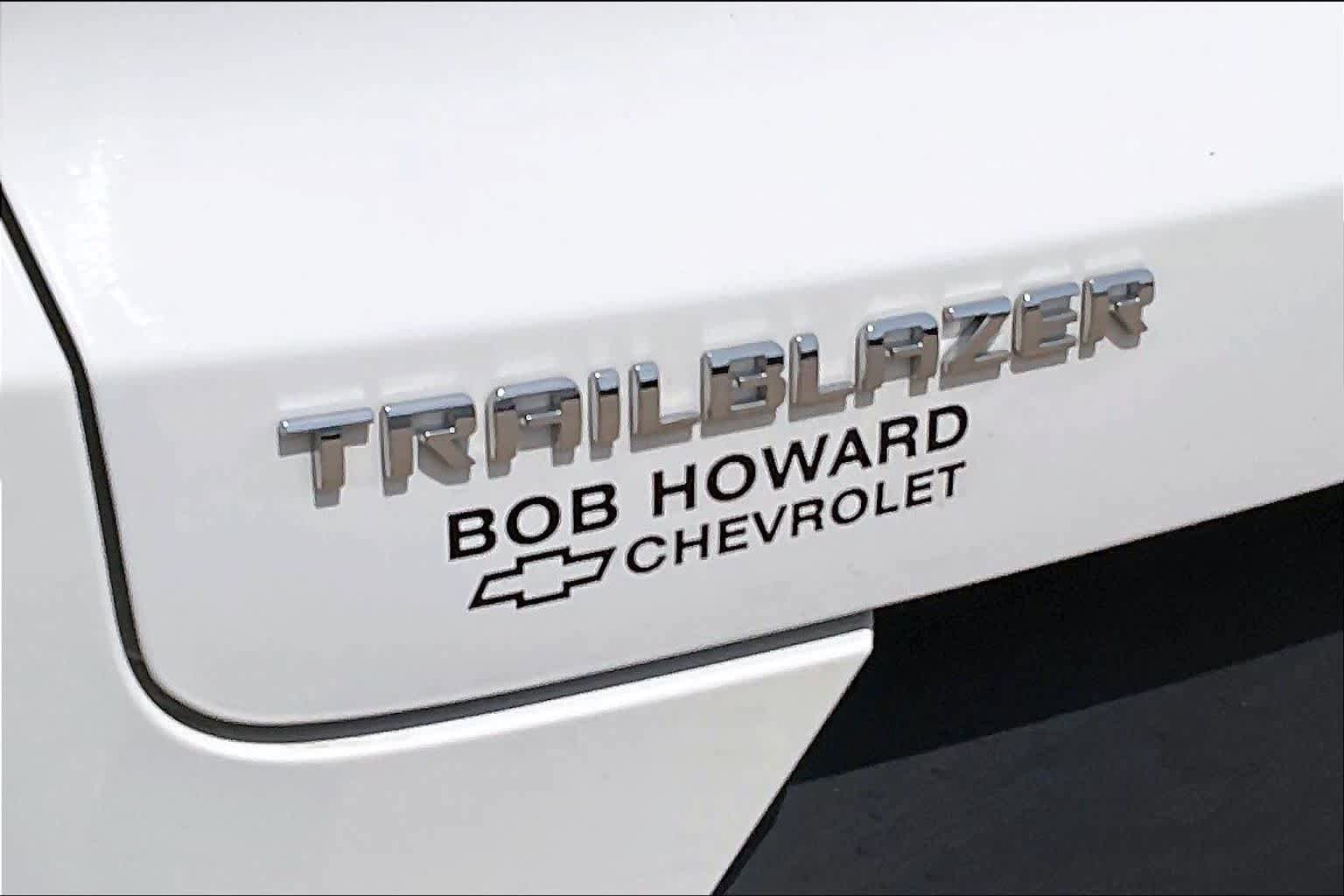 Certified 2025 Chevrolet TrailBlazer LS w/ LS Convenience Package FWD image 11
