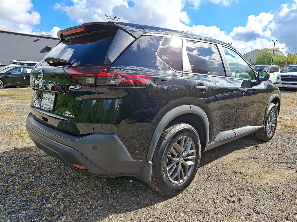 Used 2021 Nissan Rogue S image 6