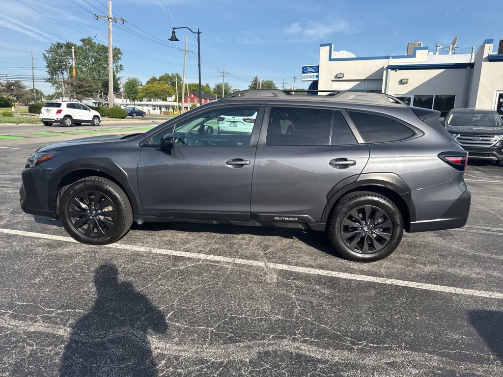 Used 2023 Subaru Outback Onyx Edition AWD/4WD image 6