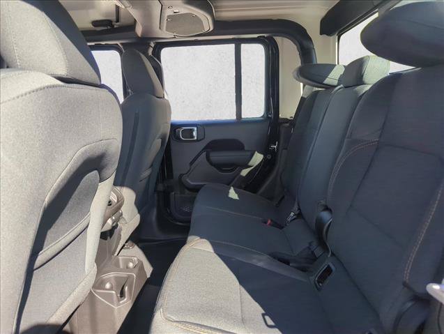 New 2026 Jeep Gladiator Sport AWD/4WD image 15