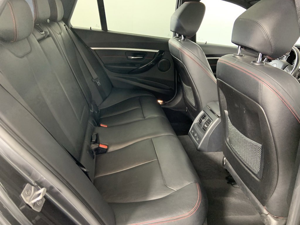 Used 2017 BMW 330i xDrive Wagon w/ Premium Package image 19